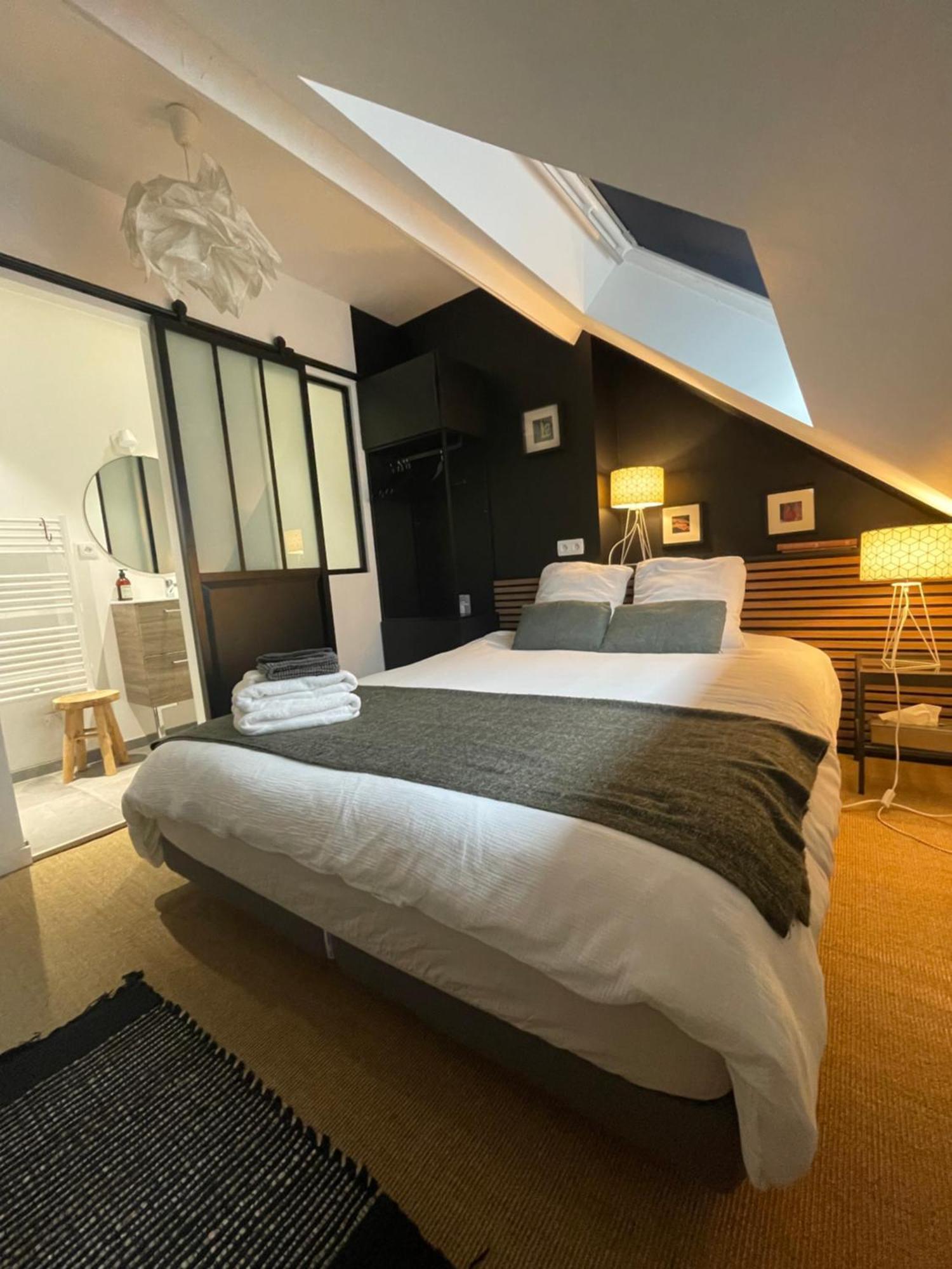 Les Chambres Du Verger Amiens Bagian luar foto